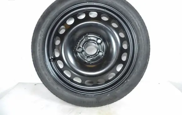 Bedford Astra R17 spare wheel