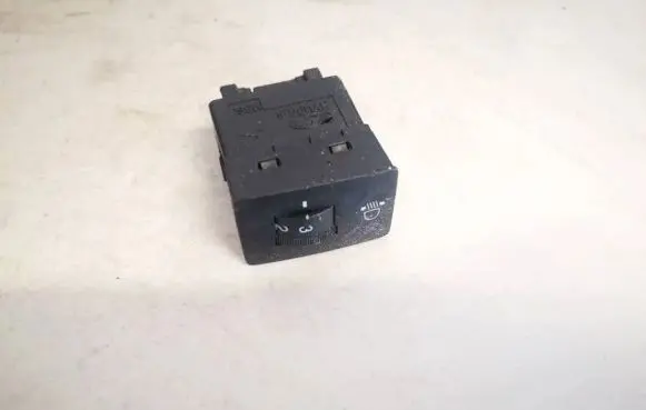Hyundai Getz Headlight level height control switch