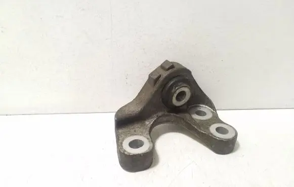 Jeep Cherokee Engine mounting bracket 68172353AD