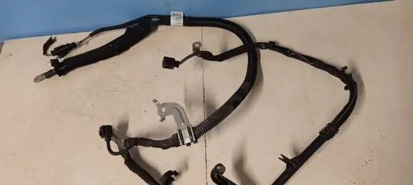 Positive cable (battery)