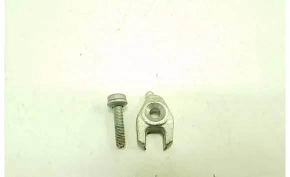 Mercedes-Benz A W177 Fuel Injector clamp holder A6080160200