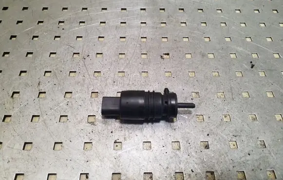 Audi A2 Windscreen/windshield washer pump