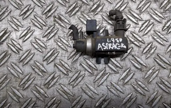 Opel Astra G Valve vacuum 