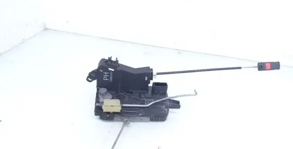 Opel Signum Front door lock 13201312