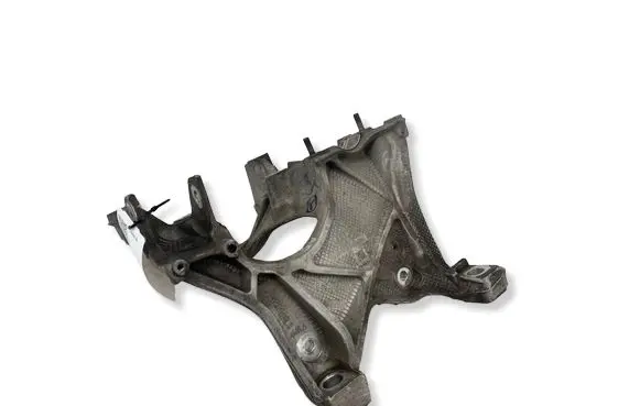 Audi A5 Engine mounting bracket 8W0399295E
