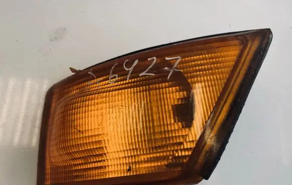 Iveco Daily 40.8 Front indicator light 1315106148