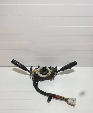 KIA Carens I Wiper turn signal indicator stalk/switch KARFSEG1 030515 469310