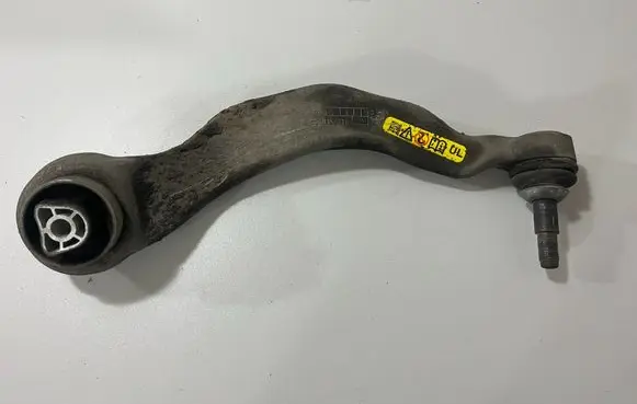 BMW 6 G32 Gran Turismo Front lower control arm/wishbone 6888763
