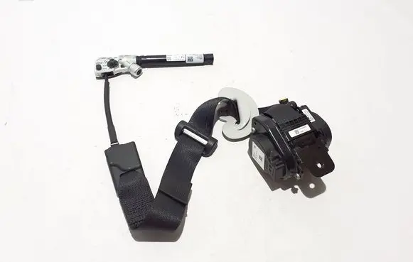 Tesla Model 3 Front seatbelt 1105822