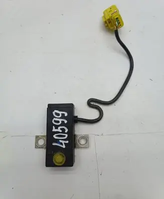 Volkswagen Touareg I Battery relay fuse 7L0915457