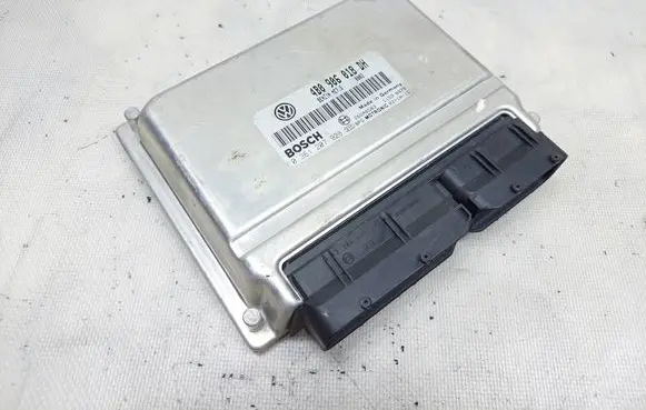Audi A6 S6 C5 4B Engine control unit/module 4B0906018DH 0261207928