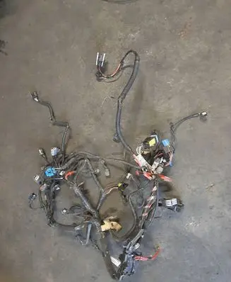 Dacia Sandero Engine installation wiring loom 240116837R