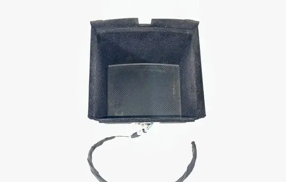 Volkswagen Touareg I Glove box central console 7L6863284