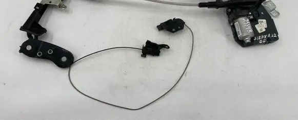 Toyota Sienna XL40 IV Sliding door latching motor 42661510010