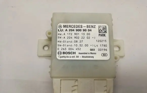 Mercedes-Benz C W204 Parking PDC control unit/module A2049009004
