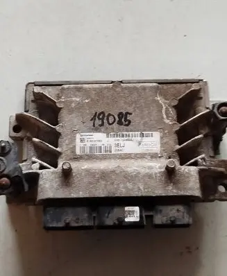 Ford C-MAX II Engine control unit/module av6112a650xj s180127003j
