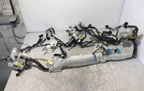 Engine installation wiring loom