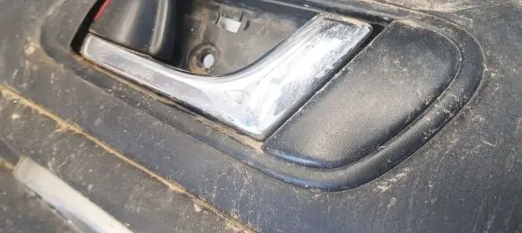 Subaru Legacy Rear door interior handle