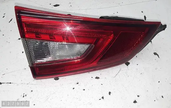 Nissan Qashqai Tailgate rear/tail lights 22618013