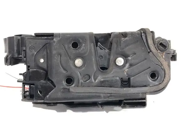 Skoda Fabia Mk3 (NJ) Front door lock 5TB837016A