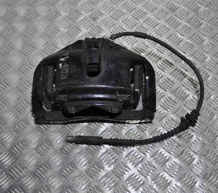 BMW 6 F12 F13 Front brake caliper 6036