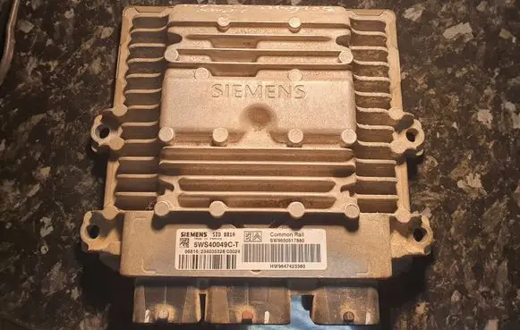 Acura ILX Engine control unit/module 5W9650517880 SW9650517880