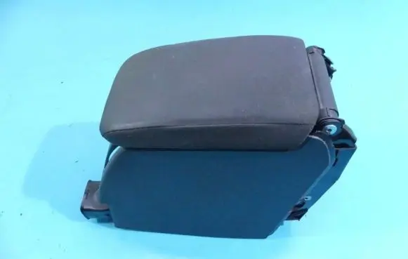 Volkswagen Golf VI Armrest 1K5864251C IMPRK1297531