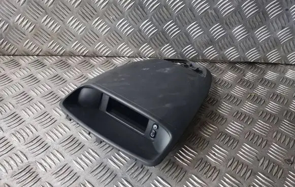 Opel Corsa D Screen/display/small screen 13209460 565412769 28117066