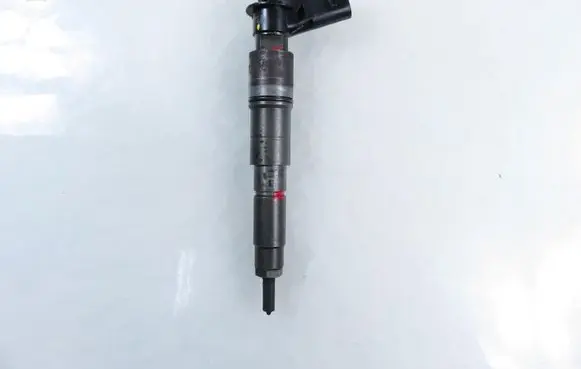 BMW 5 E60 E61 Fuel injector 7792721 0445115048