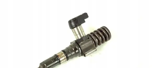Audi A3 S3 8P Fuel injector 03G130073S