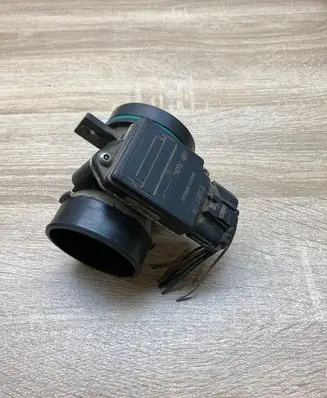Ford Focus Mass air flow meter 98AB12B579DA