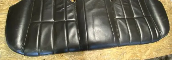 Jaguar S-Type Rear seat 