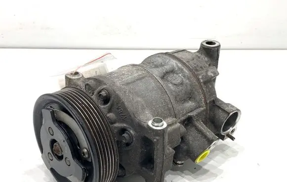 Volkswagen Tiguan Air conditioning (A/C) compressor (pump) 5Q0816803F