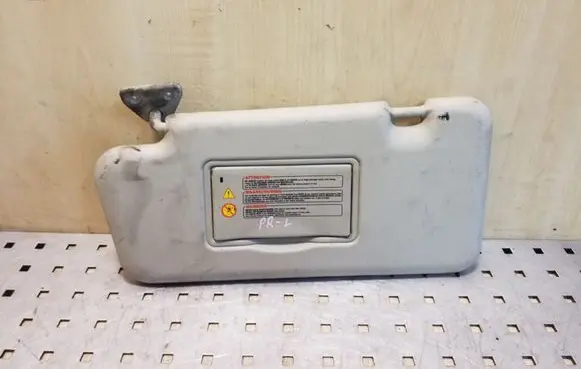 Nissan Note (E11) Sun visor
