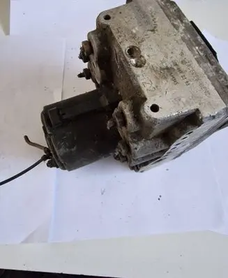 Mercedes-Benz Sprinter W901 W902 W903 W904 ABS Pump 0265220005