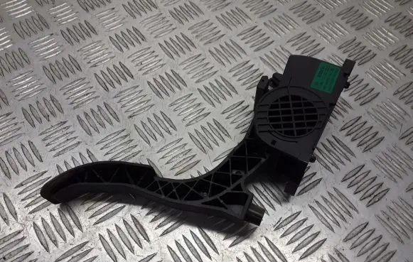 Volkswagen Polo IV 9N3 Accelerator pedal position sensor 6Q1721503F