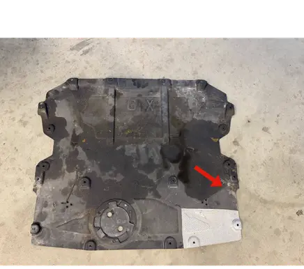 Engine splash shield/under tray