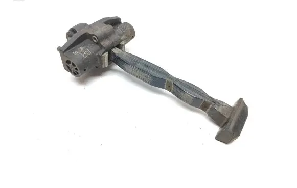 Opel Astra K Rear door check strap stopper