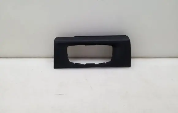 BMW 1 F20 F21 Panel trim 9211306