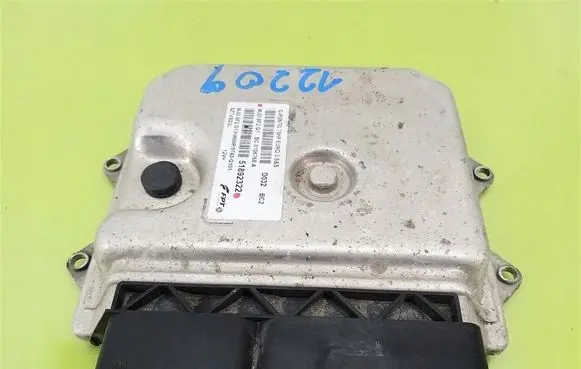 Fiat Grande Punto Engine control unit/module 51892322