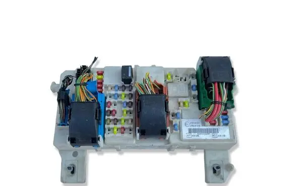 Ford Focus Comfort/convenience module 7M5T14A073CE
