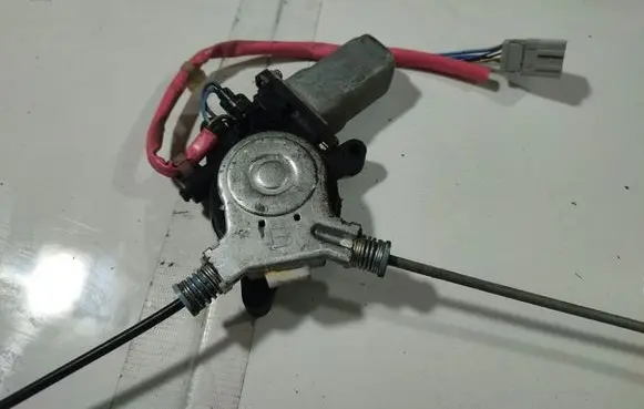 Honda Jazz Front door window regulator motor 