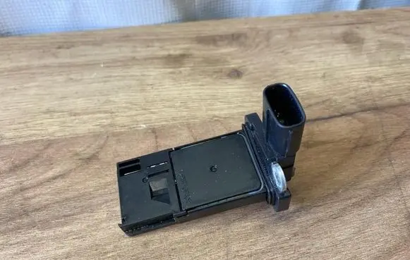 Toyota C-HR I Mass air flow meter 222040Y010
