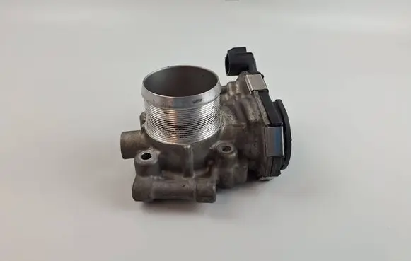 Opel Meriva B Throttle valve 55565489 0280750499