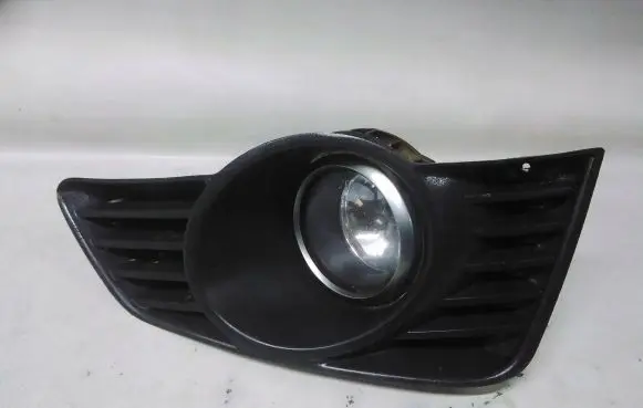 Opel Tigra B Front fog light 89210094