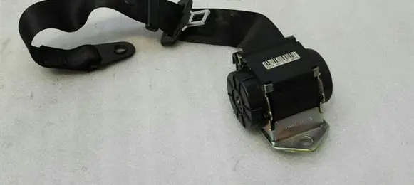 Mini Cooper Countryman R60 Rear seatbelt 9802191