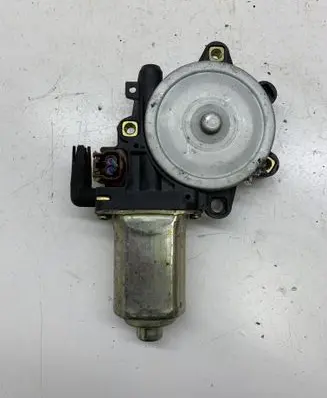 Nissan X-Trail T30 Front door window regulator motor 8073189913 MMR62112