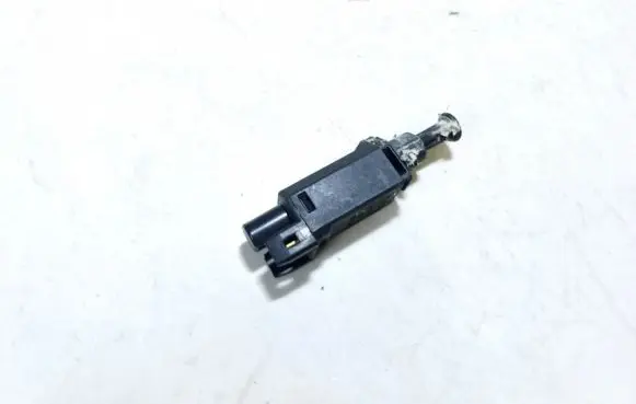 Volkswagen Golf III Brake pedal sensor switch 191945515