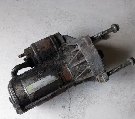 Peugeot 407 Starter motor 9646972280 D8R27 0608MSB