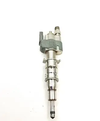 BMW 1 E81 E87 Fuel injector 7589048 10181010